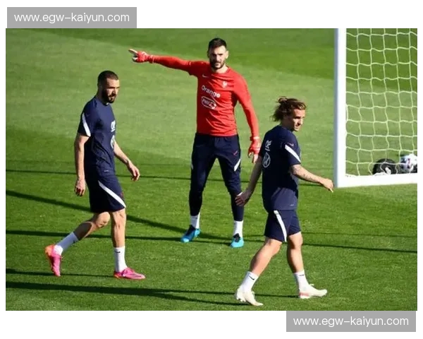 红白烈焰碰撞黑白之魂:奥林匹vs贝游击,地狱深处的欧洲巅峰对决 红白烈焰碰撞黑白之魂:奥林匹vs贝游击,地狱深处的欧洲巅峰对决