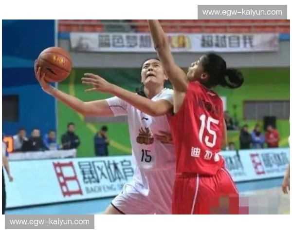 绿茵场上的“草根斗志”与“工业精密”：坦塔vs恩比，一场超越胜负的灵魂博弈